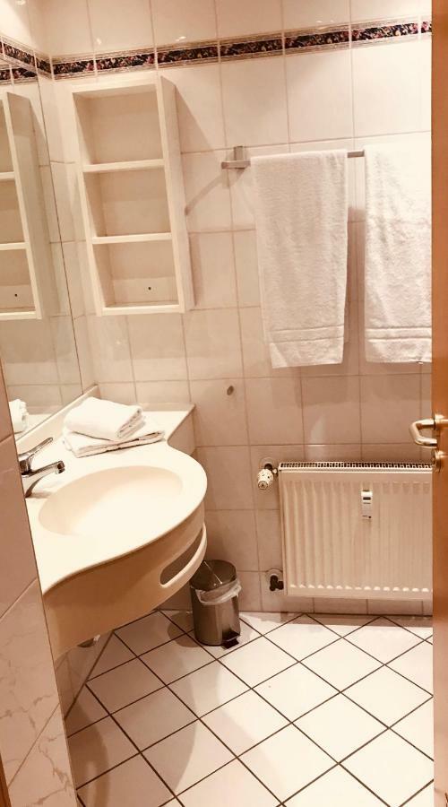 Ferienwohnung Karrasch 施万高 外观 照片